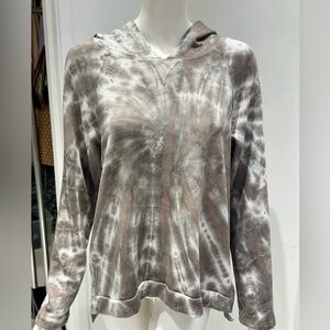 Hard Tail tie dye hoodie size medium in cloud fabric that is super soft